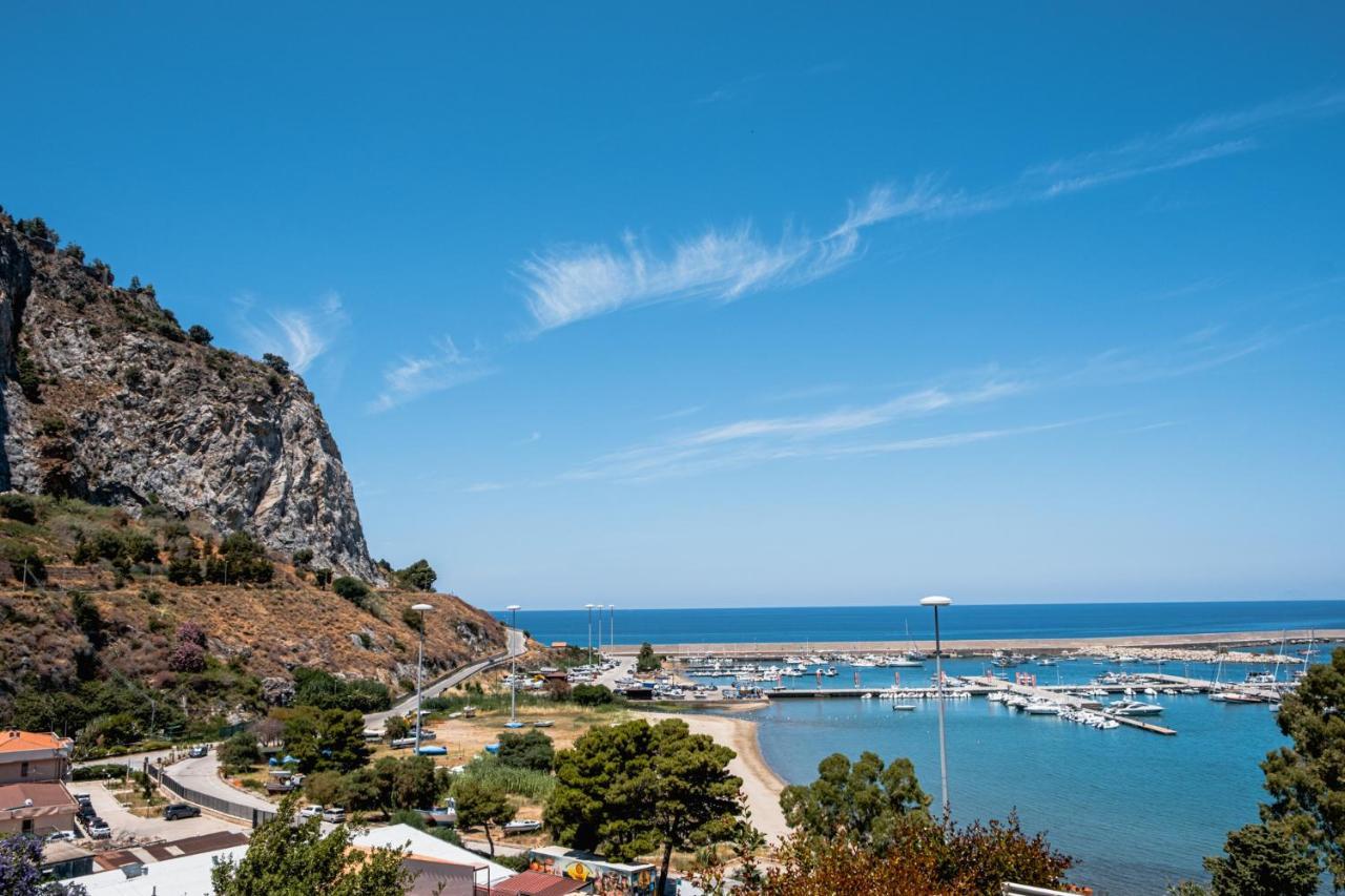A Tonnara Hotell Cefalù Exteriör bild