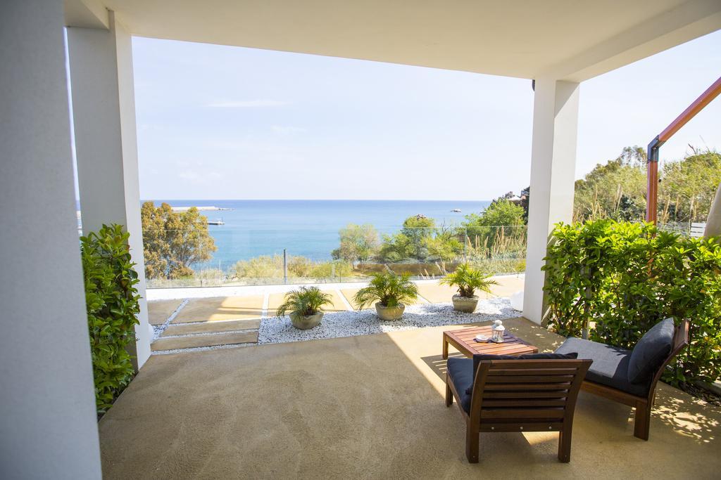 A Tonnara Hotell Cefalù Exteriör bild